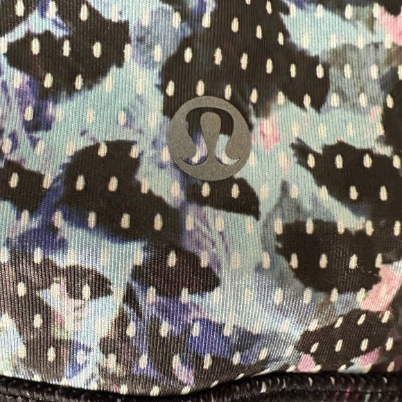 NWOT Lululemon Run: Top Speed Crop Full-On Luxtreme black blue pink purple - Picture 2 of 7